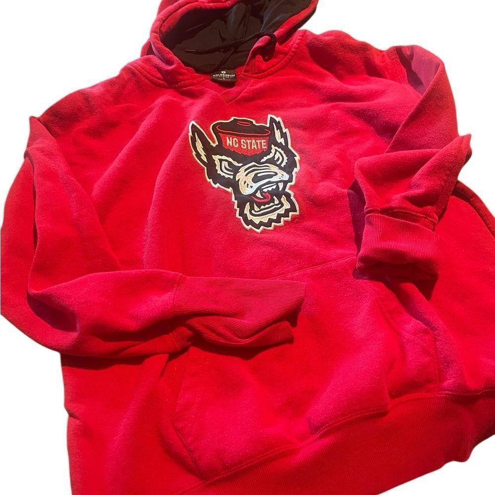 Colosseum ladies Red NC State hoodie size large excellent